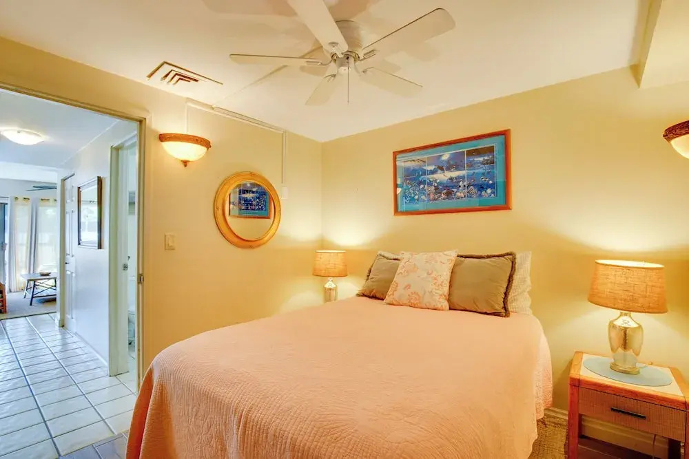 Centrally Located Kailua-kona Condo w/ Lanai!