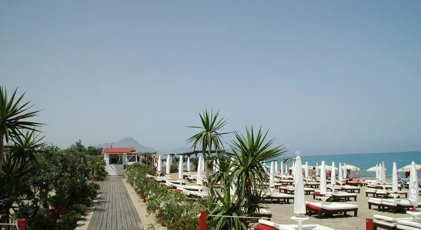 Cefalù Mare