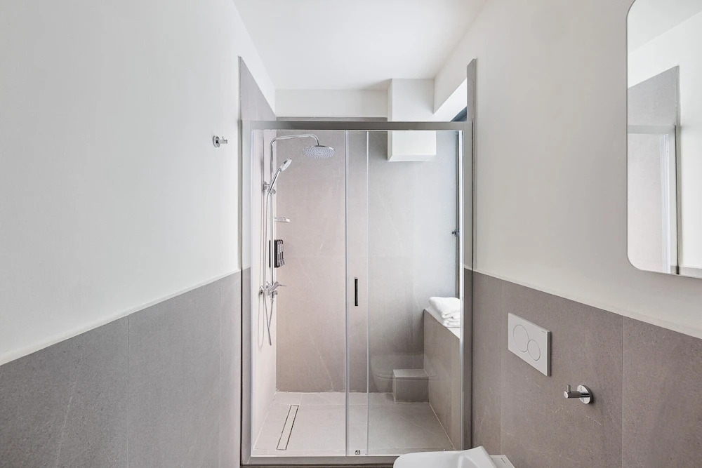 AIRIO Athens Luxury Suites