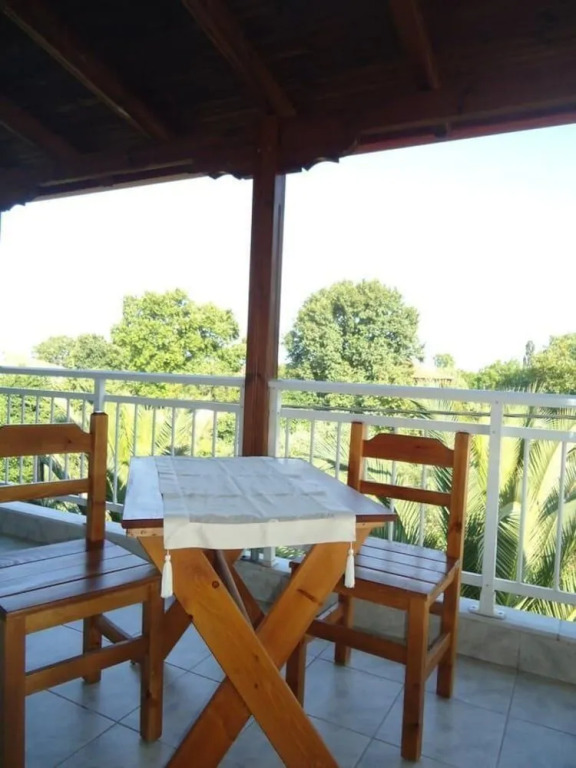 Gravanis Studios