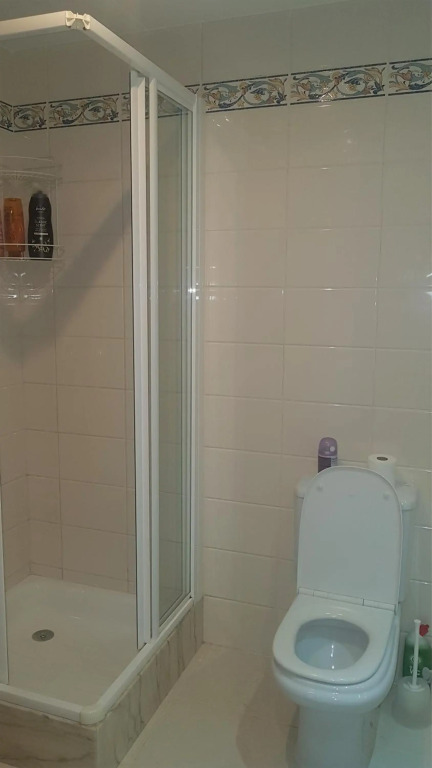 4072 Alhambra