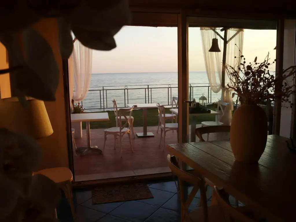 Sunset VIP House