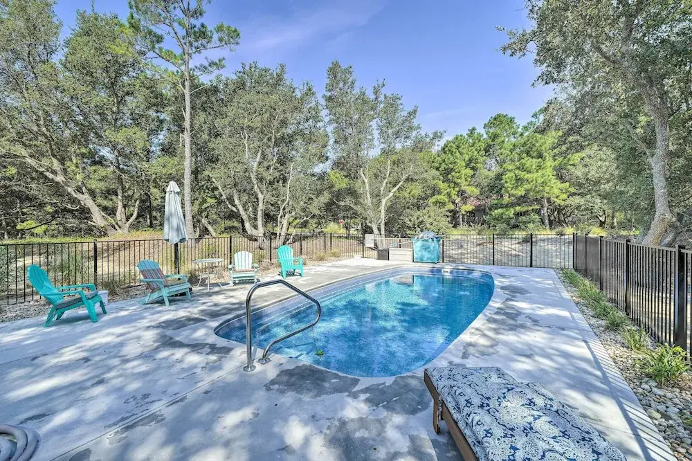 Kitty Hawk Vacation Rental w/ Pool