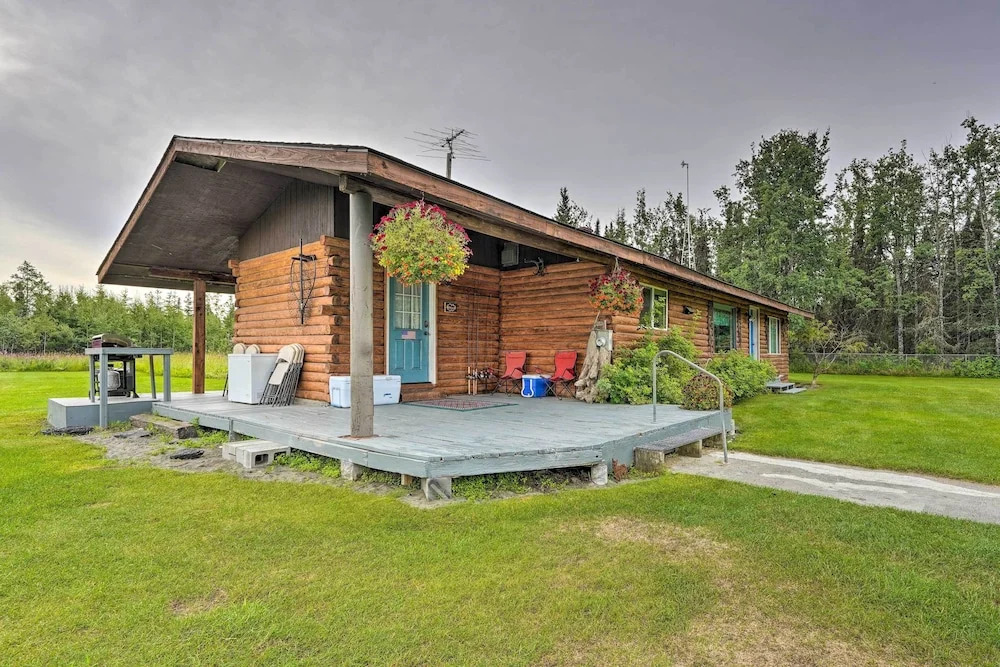 Near Kenai River: 'angler's Escape' in Soldotna