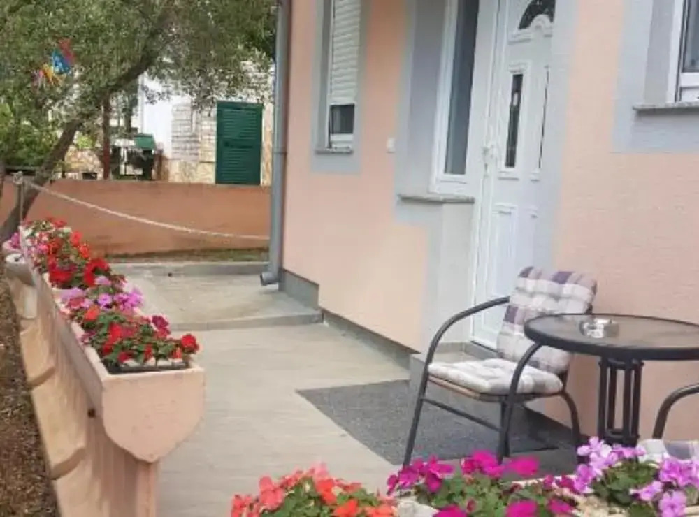 Modern Apartments in Zadar with Private Terrace