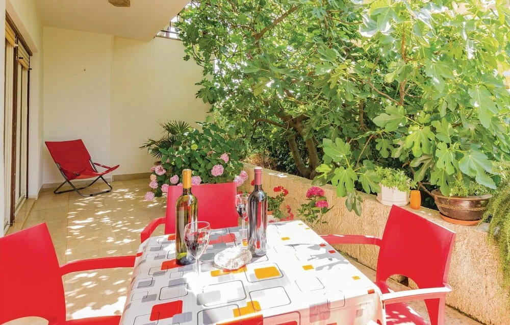 Nice Home in Vodnjan With Wifi and 1 Bedrooms