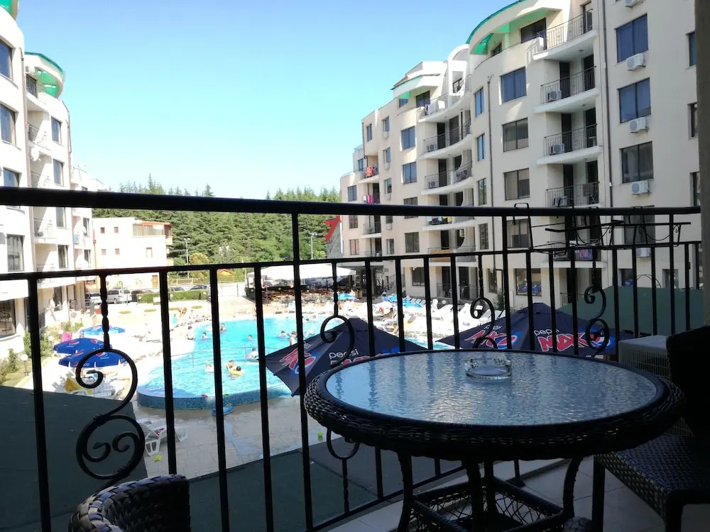 Two Bedroom Apartment with Kitchen & Balcony