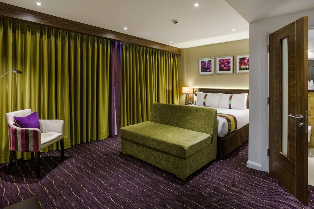 Holiday Inn London Watford Junction by IHG