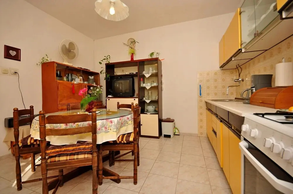 Apartments Katija