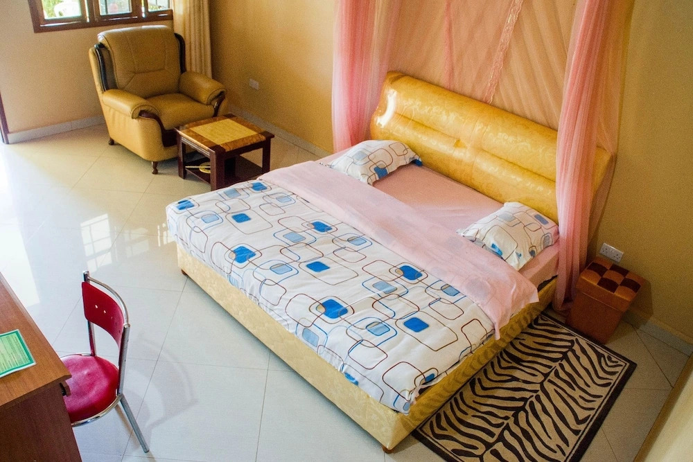 Tik Hotel Hoima