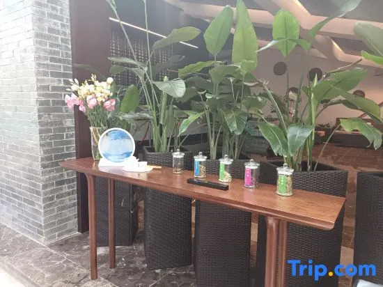 Nirvana Hotel & Resort