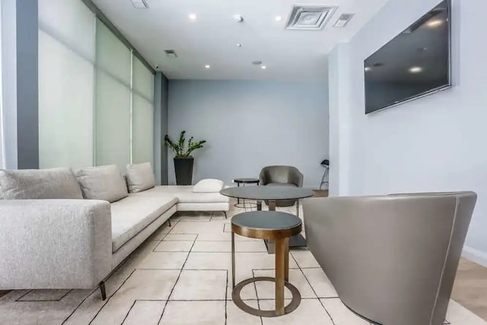 Execstay - Luxury Yorkville Suites