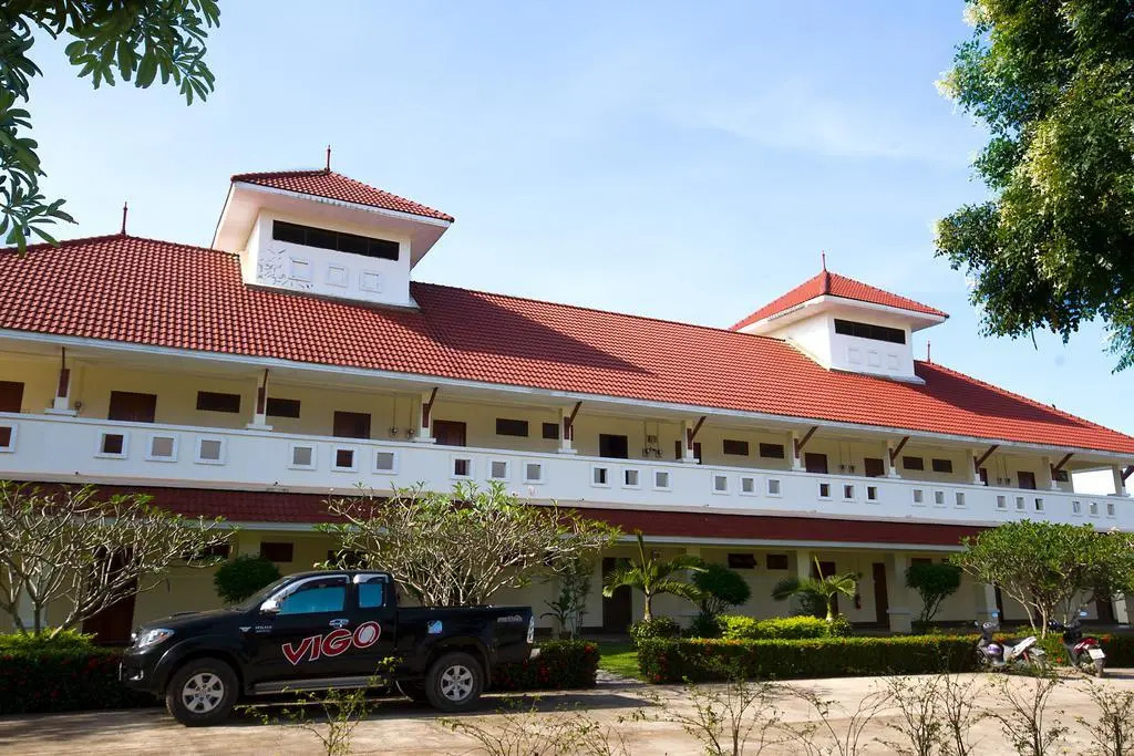 Lake Villas Resort