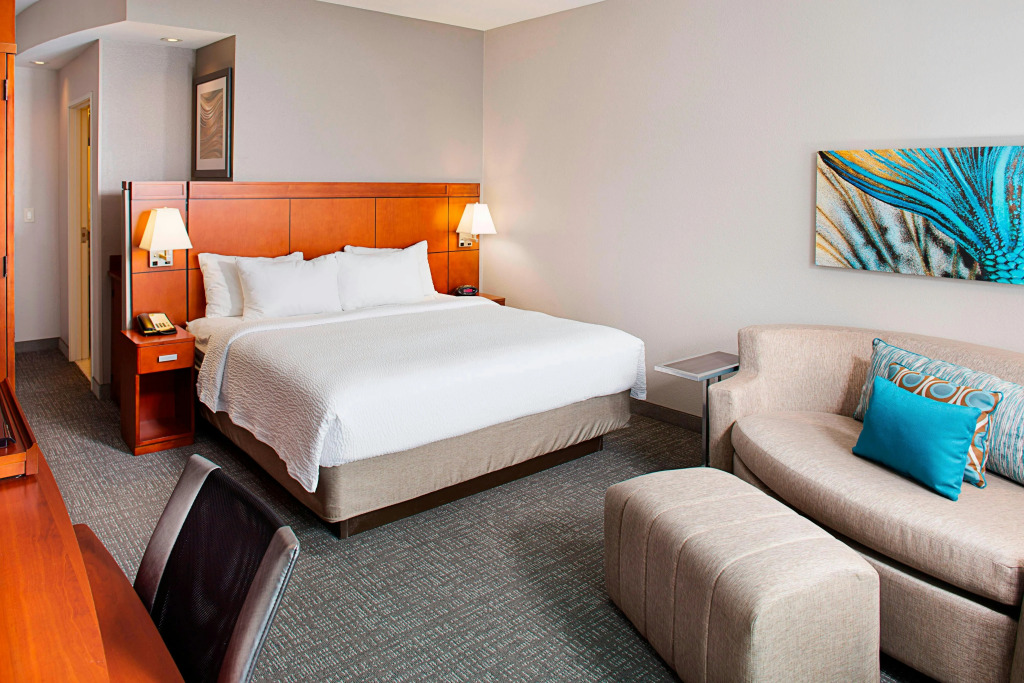 Courtyard by Marriott San Antonio SeaWorld Westover Hills
