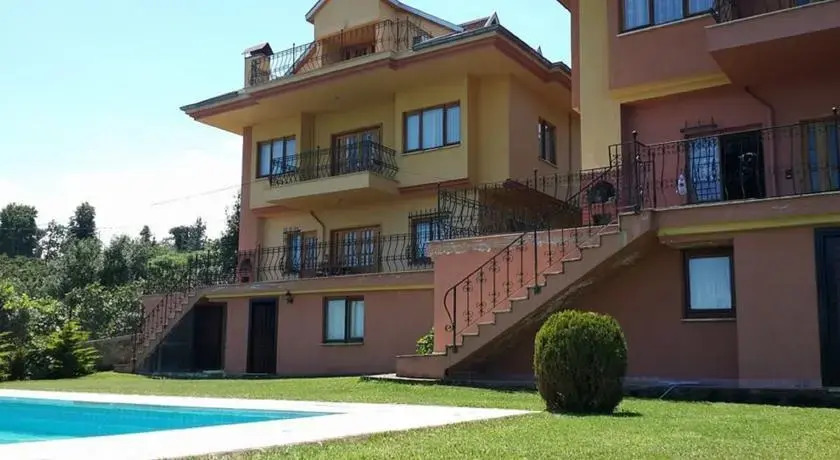 Guney Villa
