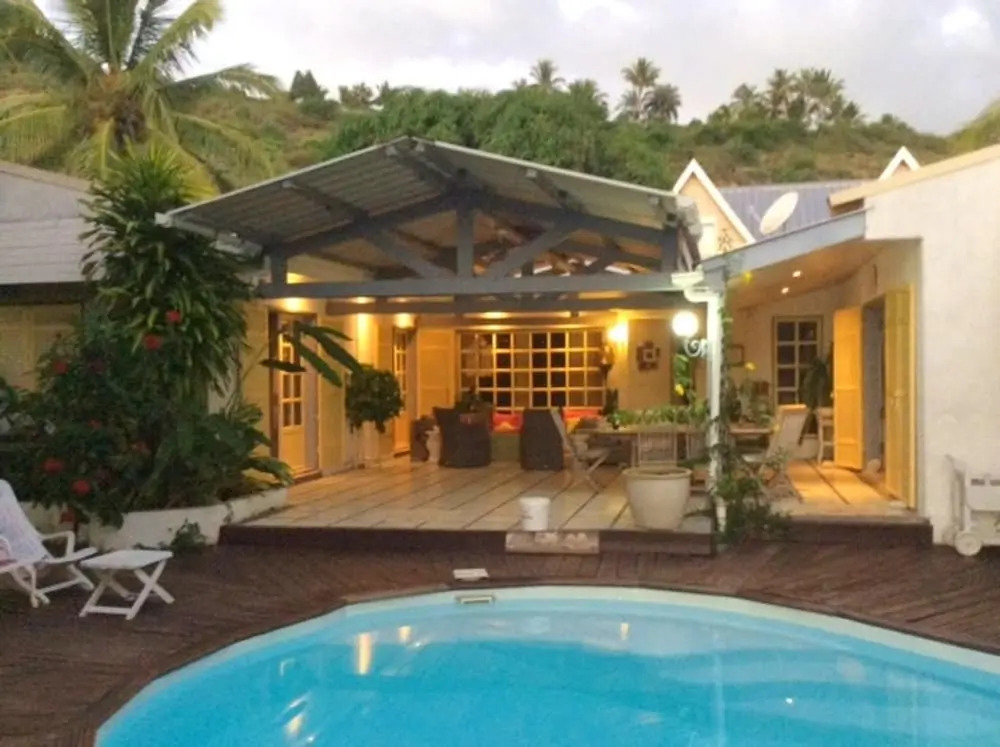 Villa With 4 Bedrooms in Saint-gilles les Bains, With Wonderful Mounta