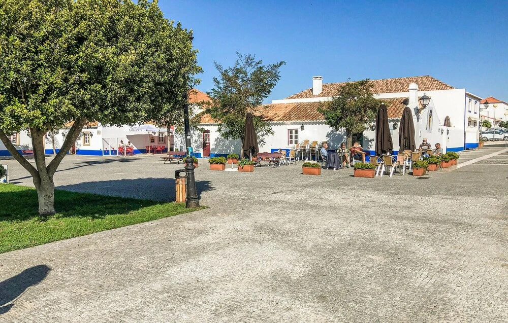Nice Home in Porto Covo With 4 Bedrooms, Outdoor Swimming Pool and Swimming Pool