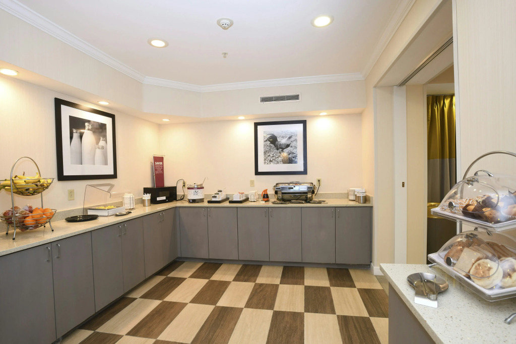 Hampton Inn Jacksonville - East Regency Square