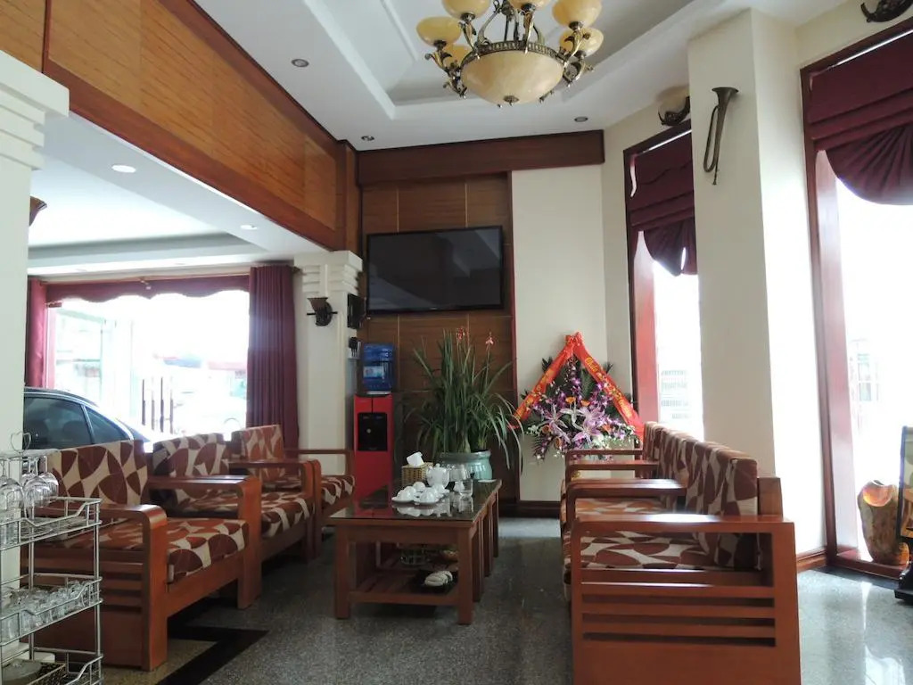 Starlight hotel Bãi Cháy