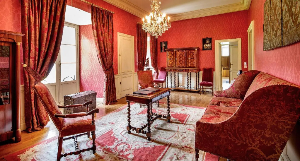 Château La Tour Carnet - B.Magrez Luxury Wine Experience