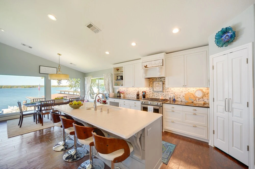 Beautiful Marble Falls Getaway on Lake Lbj!
