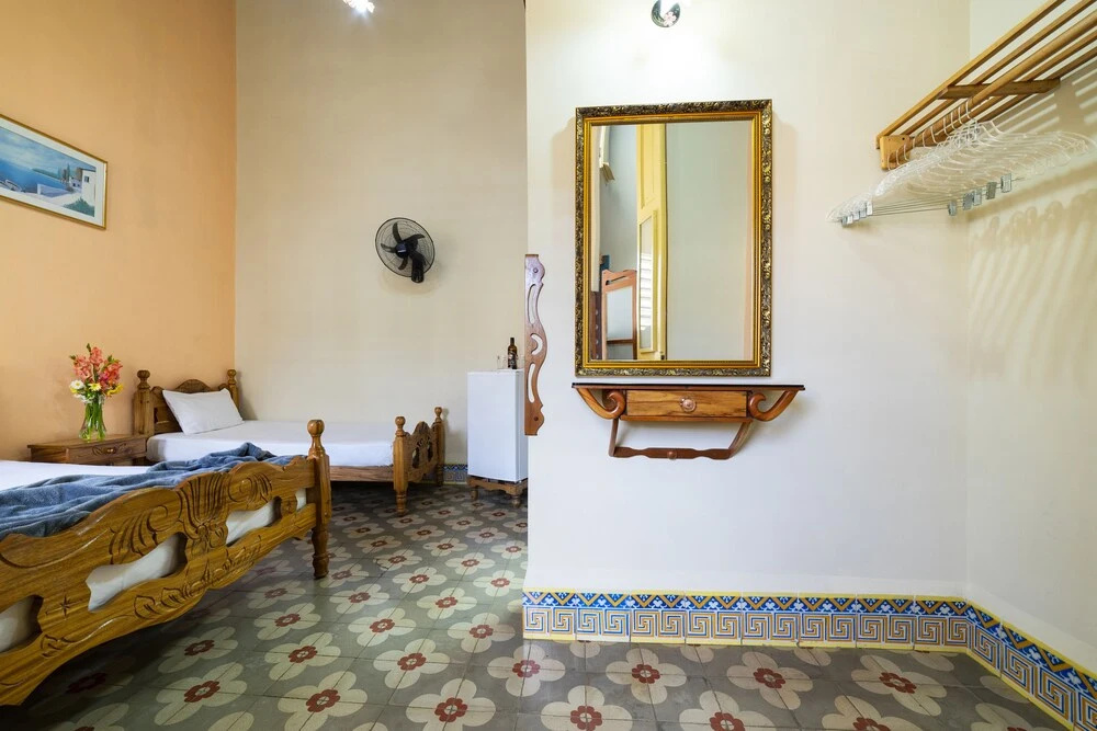 Lovely Havana Rooms