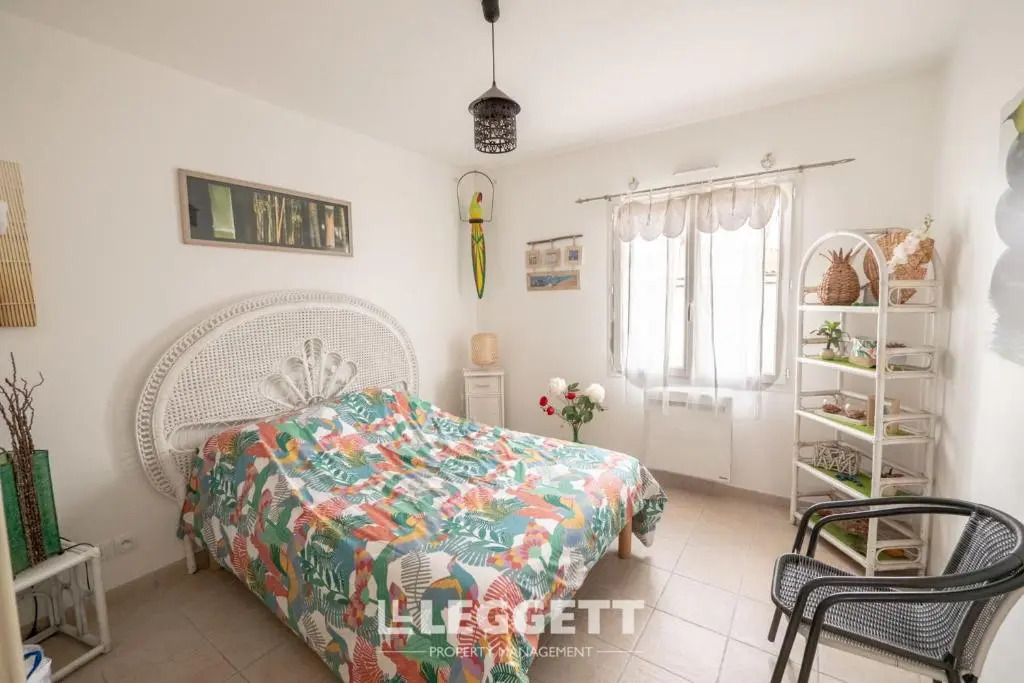 Beautiful Louisiana villa sleeps 6 with pool