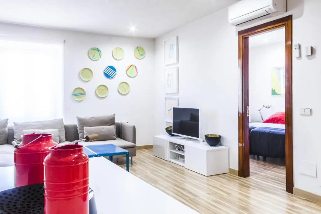 Mola Suites