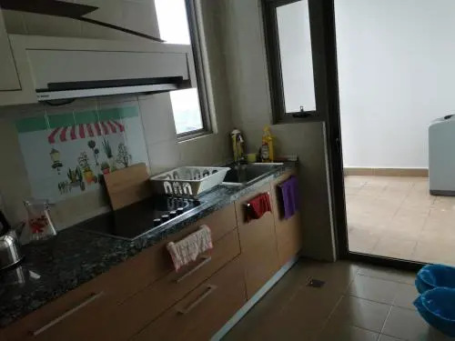 Shaftsbury Residence Cyberjaya with free parking & Netflix