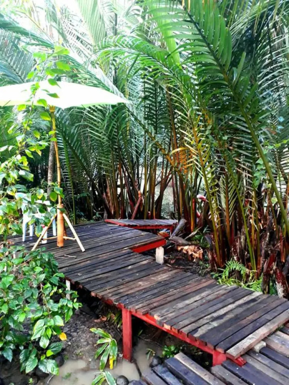 Baan Glangsuan Bang Kobua