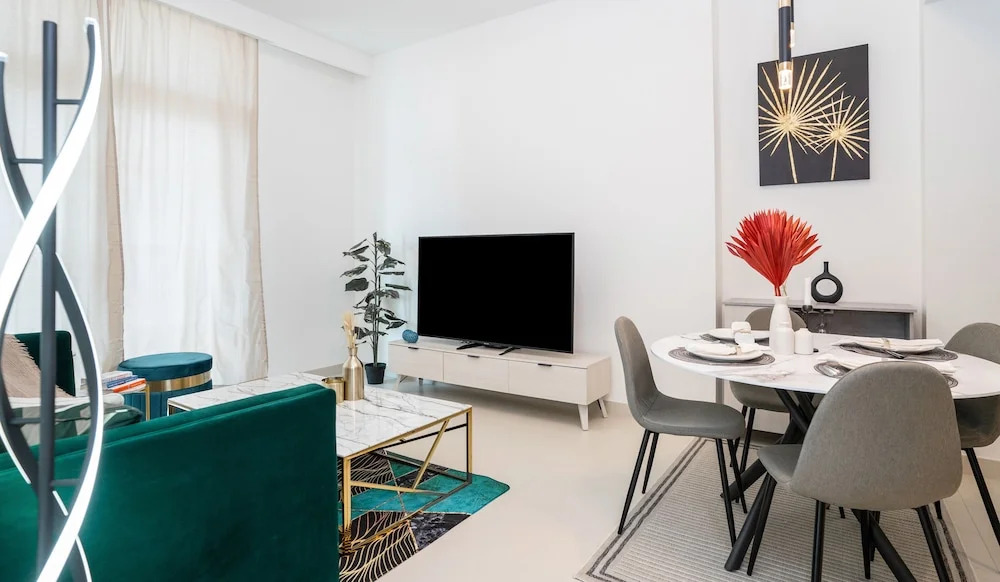 HomesGetaway-Elegant 1BR in Downtown Burj Crown
