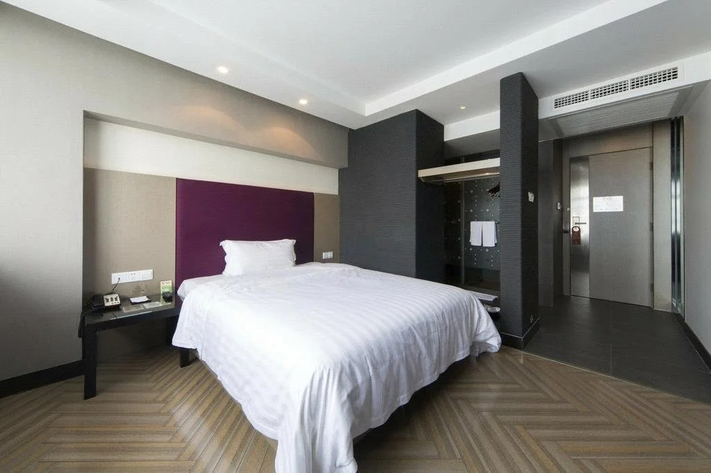 NanYuan Inn Selection W Ring Road Railway Station