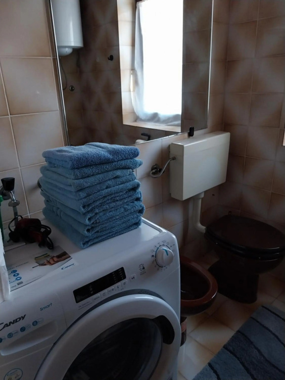 APARTMA 27