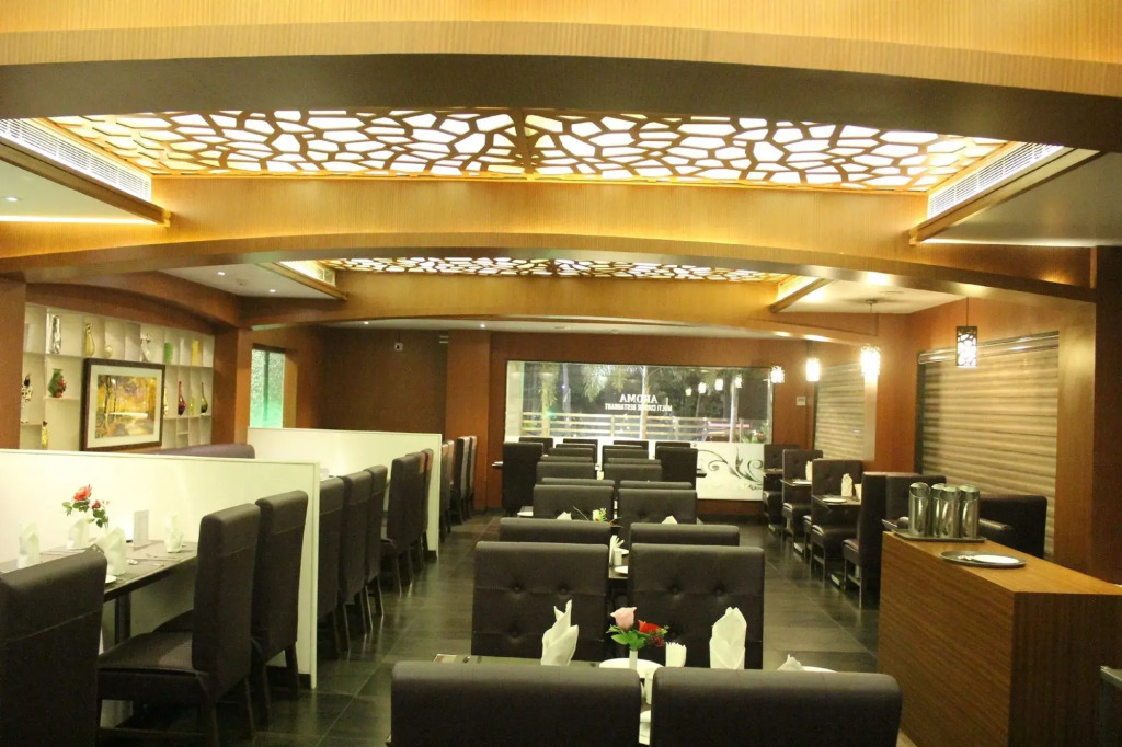Hotel Nk Grand Park Airport Hotel