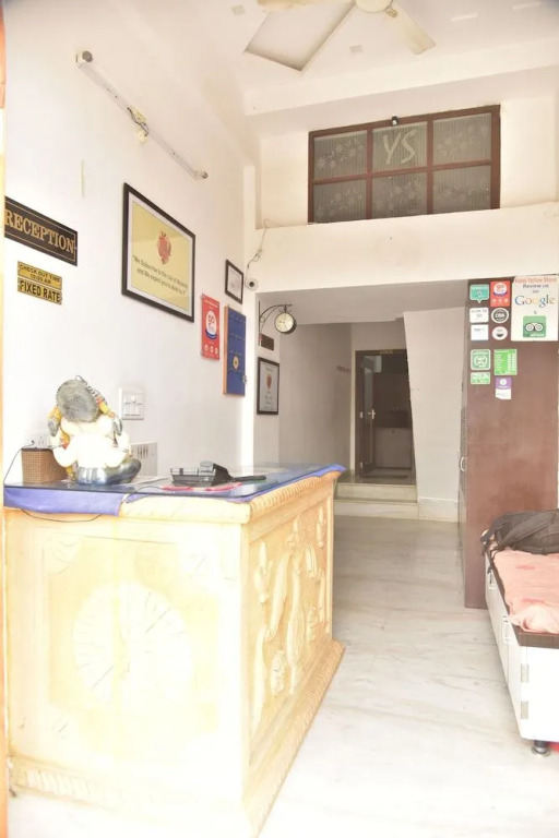 Hotel Yellow Stone