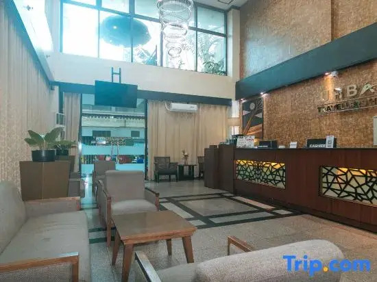 Urban Travellers Hotel by RedDoorz
