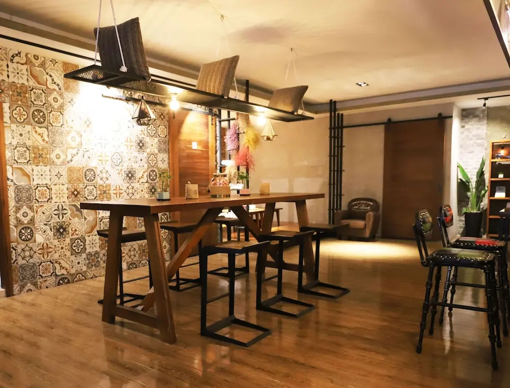 Military 75 Hotel