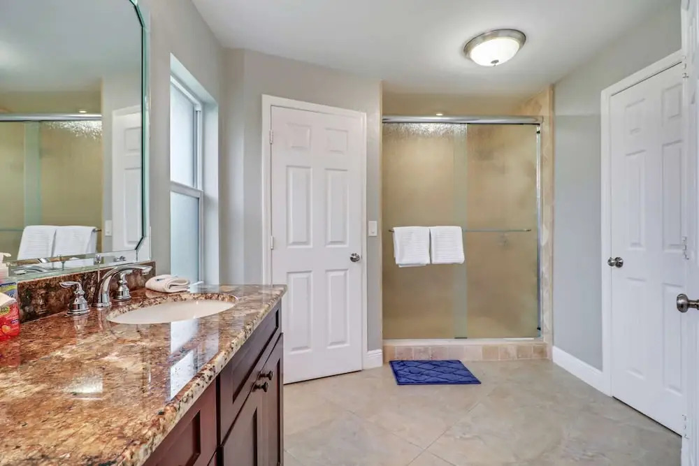 1506 SW 38th Street