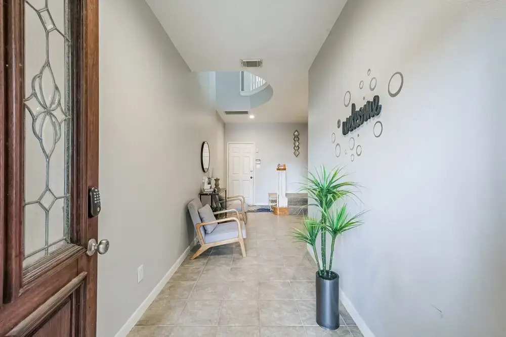 La Maison Heights in Houston Heights, Luxury Stays, Work-cation, High Speed Wifi