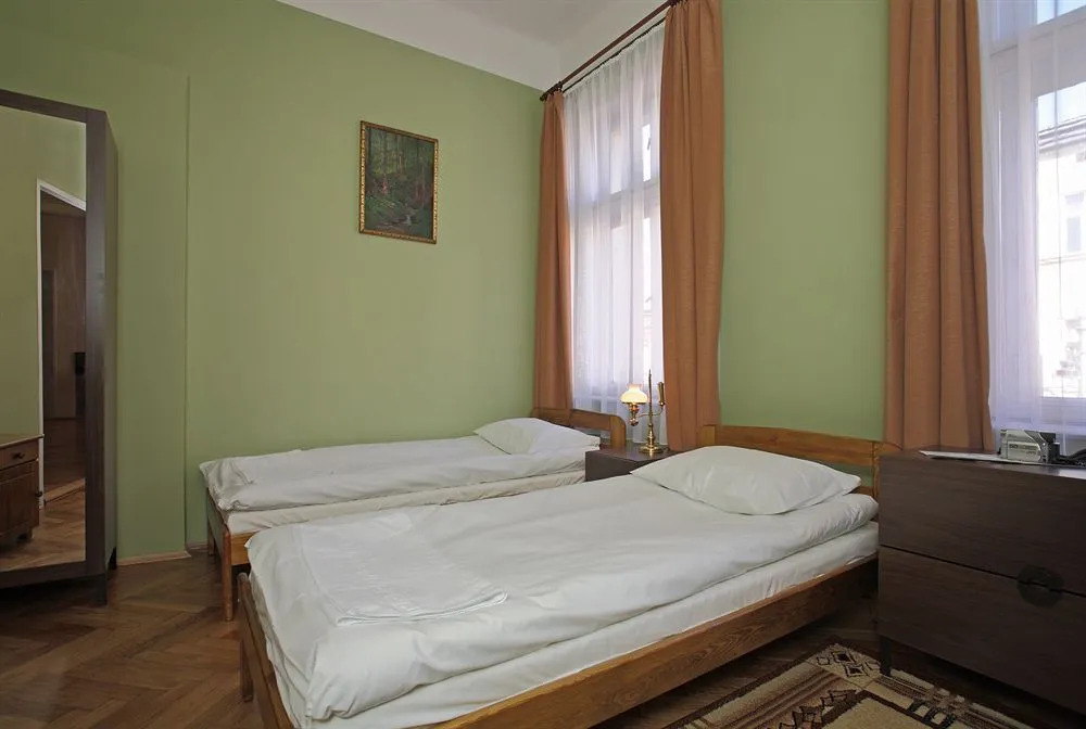 Enigma Hostel  Apartments