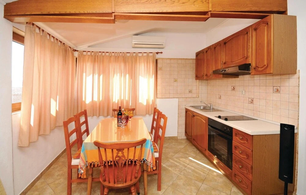 Stunning Home in Kastel Stari With Wifi and 1 Bedrooms