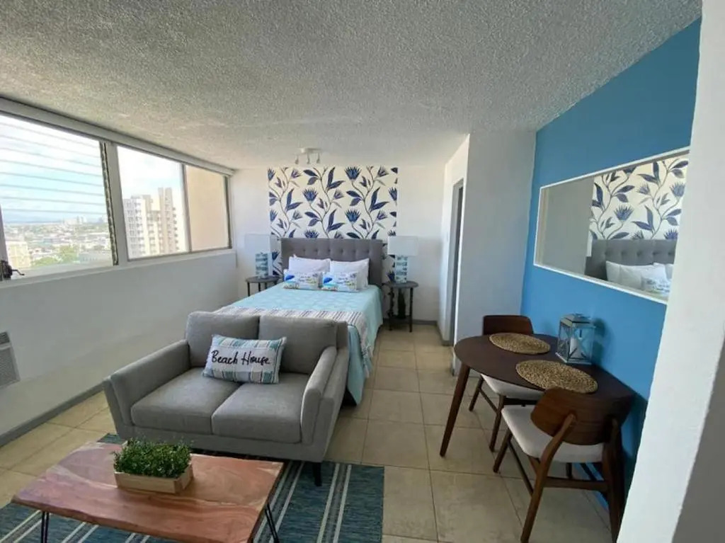 KASA Bella Vista Condado Apartment for 2