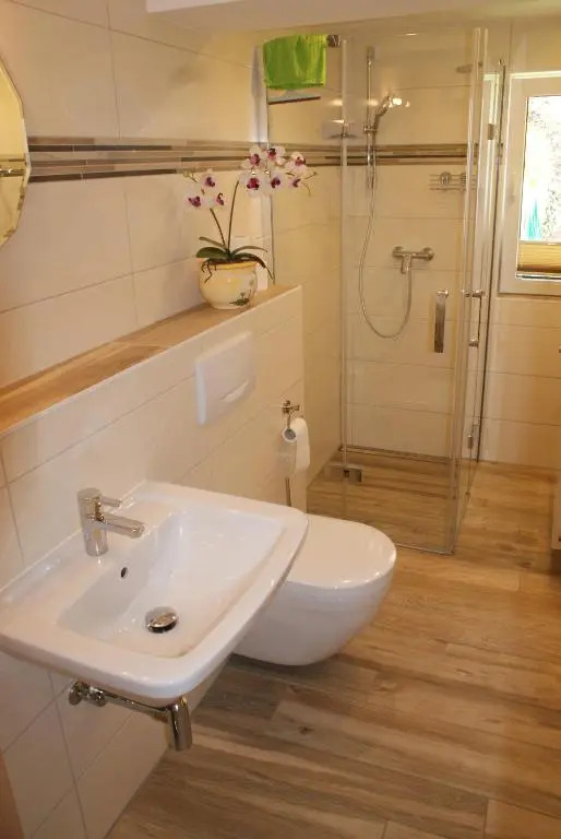 Ferienbungalow mit Terrasse & Parkplatz - ABC168