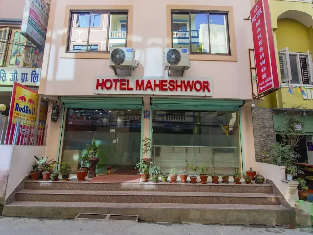 Oyo 306 Hotel Maheshwor