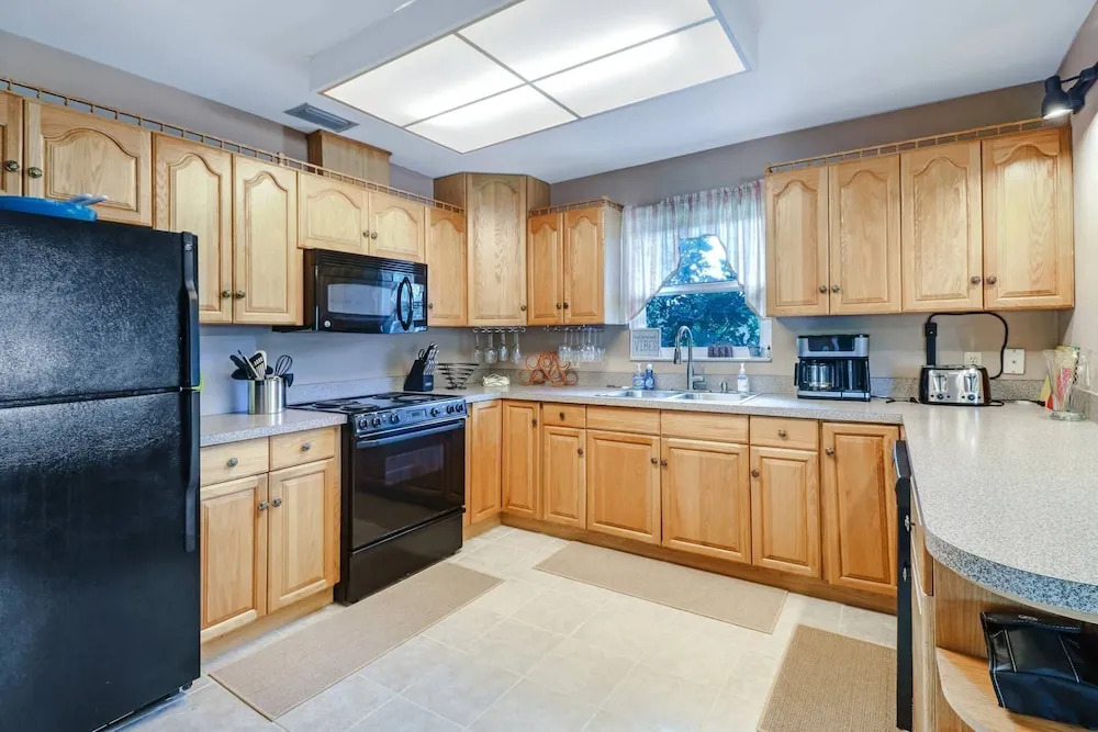 120 Bay Mar Dr