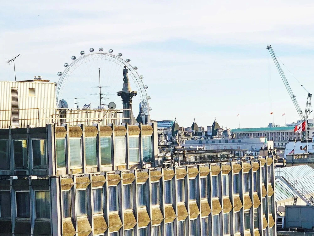 Piccadilly Circus - London Regent Apartments
