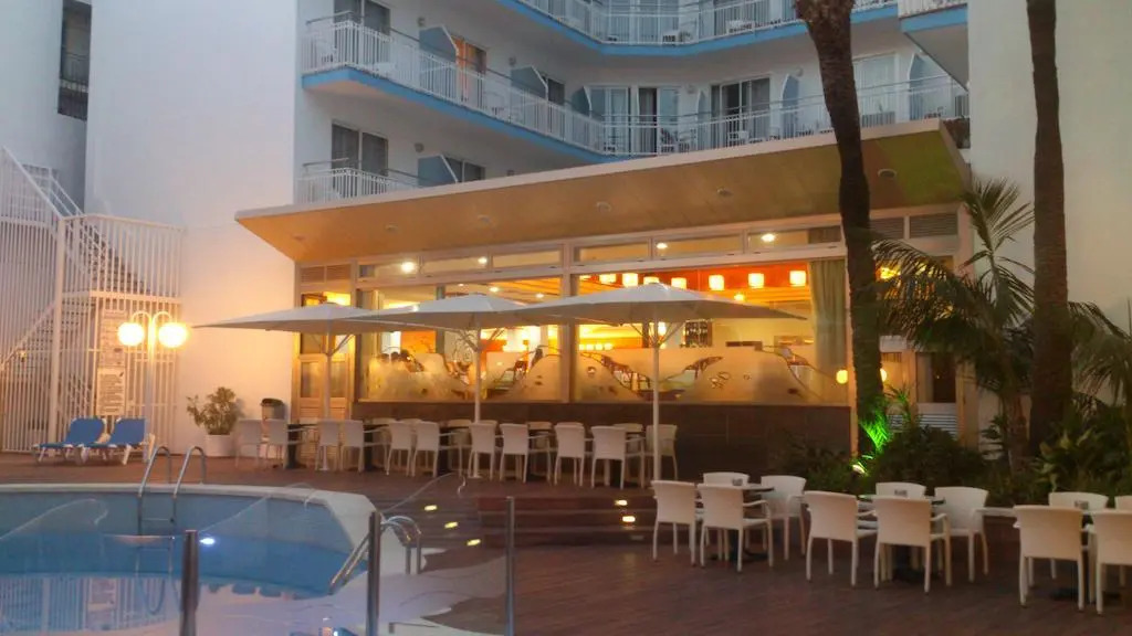 Hotel Miami Calella - El de siempre, como nunca