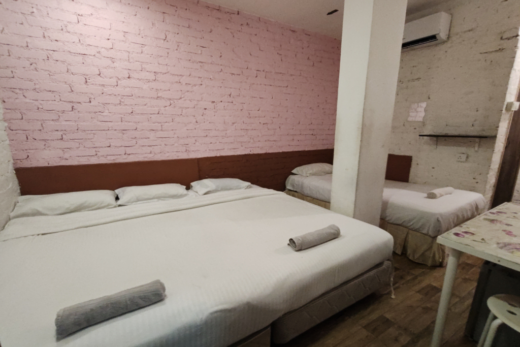 M Motel Meru