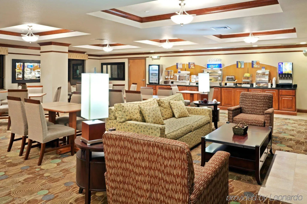 Holiday Inn Express Hotel & Suites Vancouver Mall-Portland Area by IHG