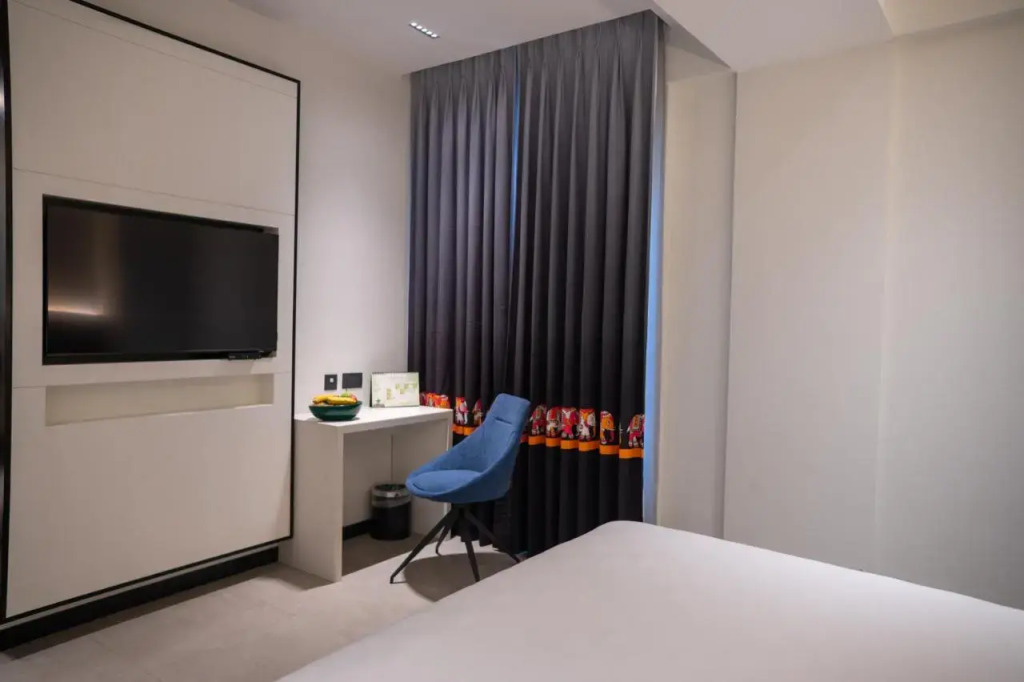 ZIBE Luxe Kakinada by GRT Hotels